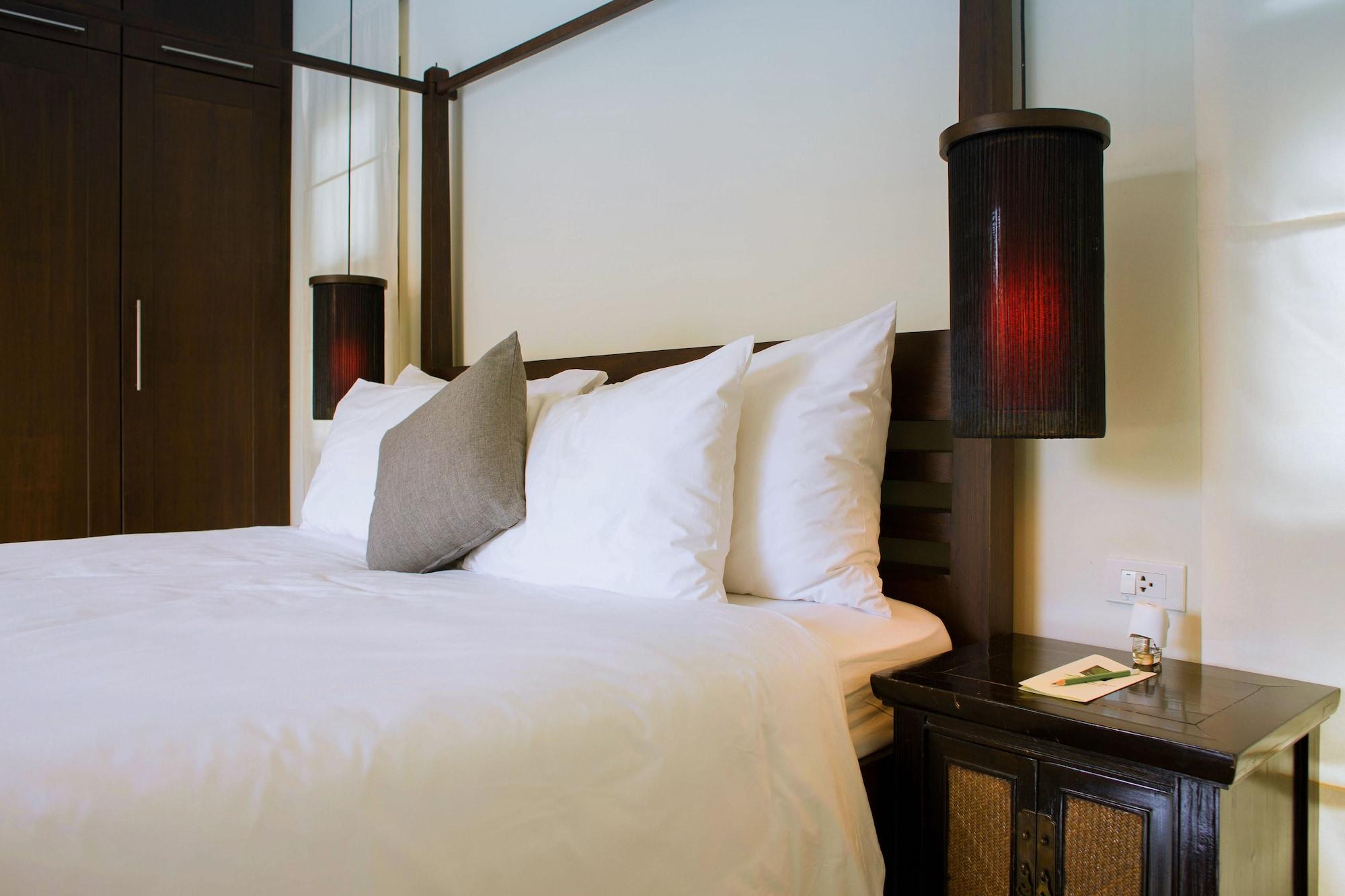 Two Villas Holiday Oriental Style Layan Beach Phuket Exteriör bild