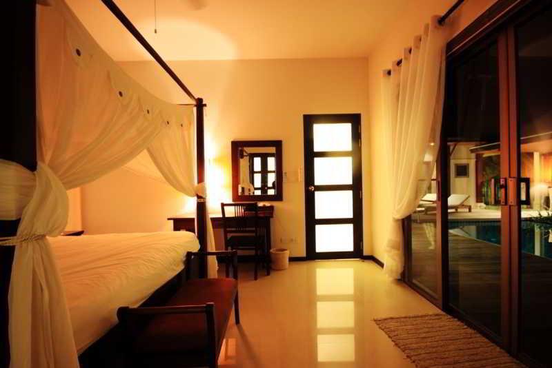 Two Villas Holiday Oriental Style Layan Beach Phuket Exteriör bild