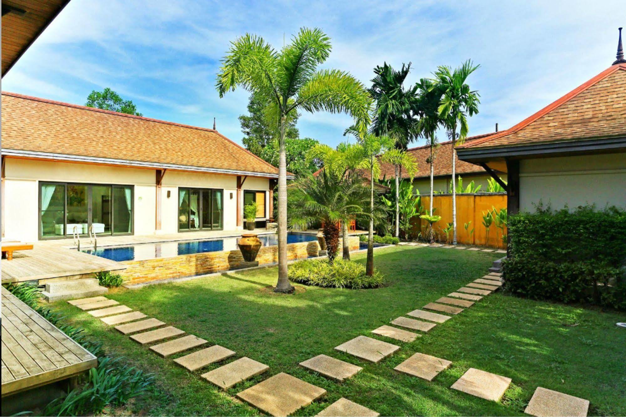 Two Villas Holiday Oriental Style Layan Beach Phuket Exteriör bild