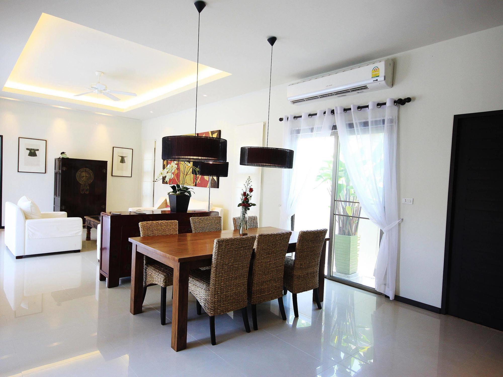 Two Villas Holiday Oriental Style Layan Beach Phuket Exteriör bild